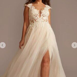 ✨ BRAND NEW Galina Signature Wedding Dress – Size 18 ✨ 💍